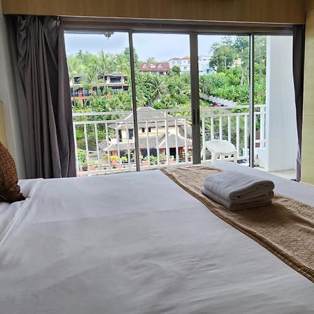 Eden Park Patong Exterior foto
