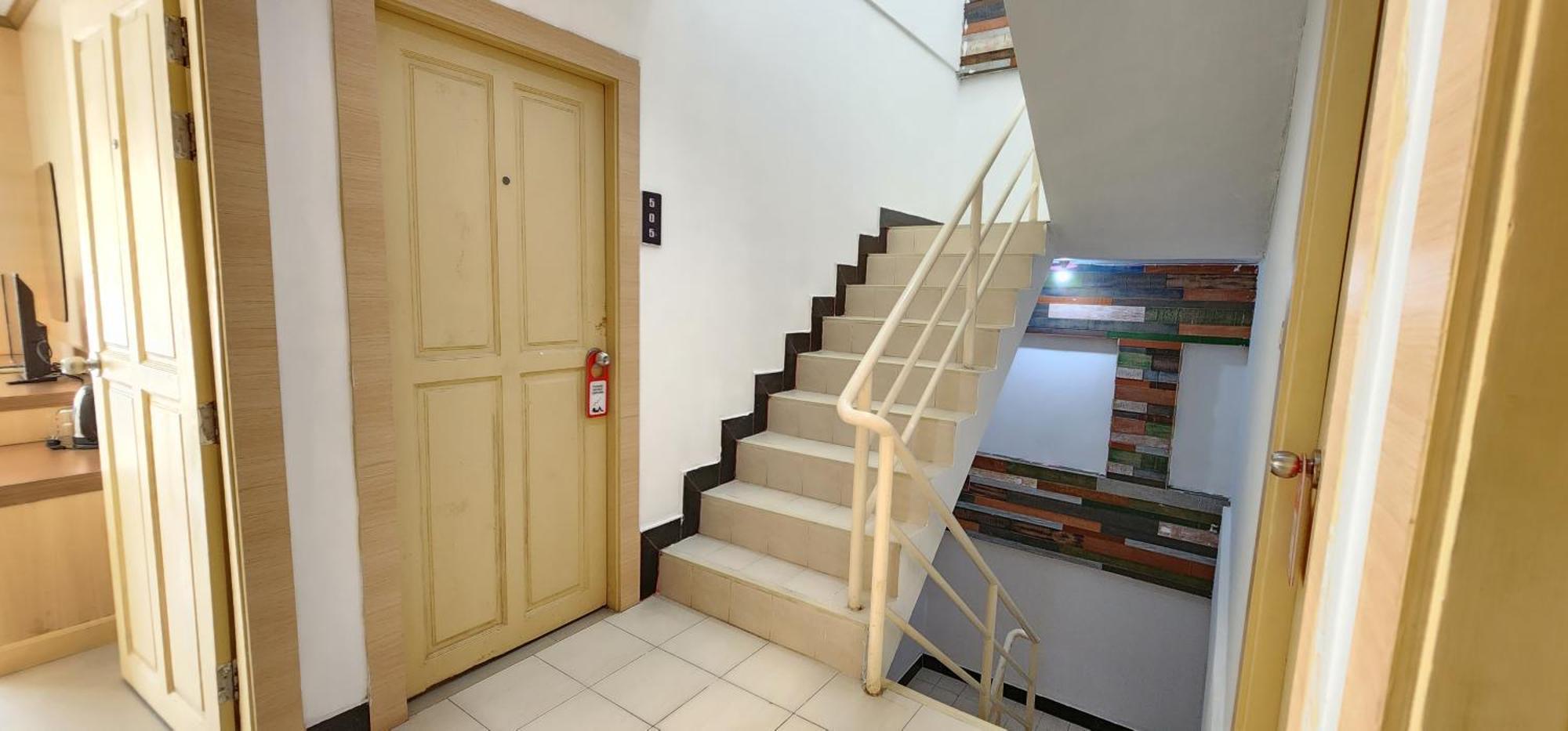Eden Park Patong Exterior foto